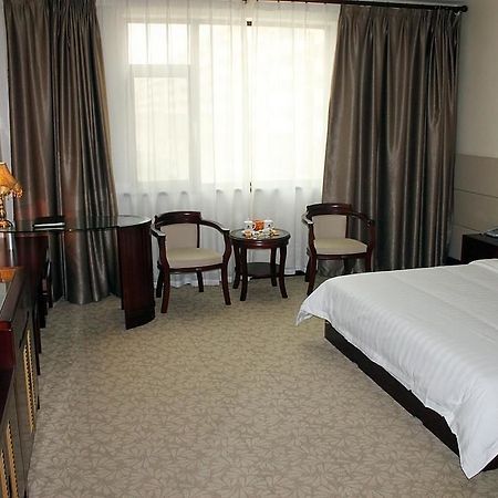 China Rushan Champs Elysees Hotel Shandong 外观 照片