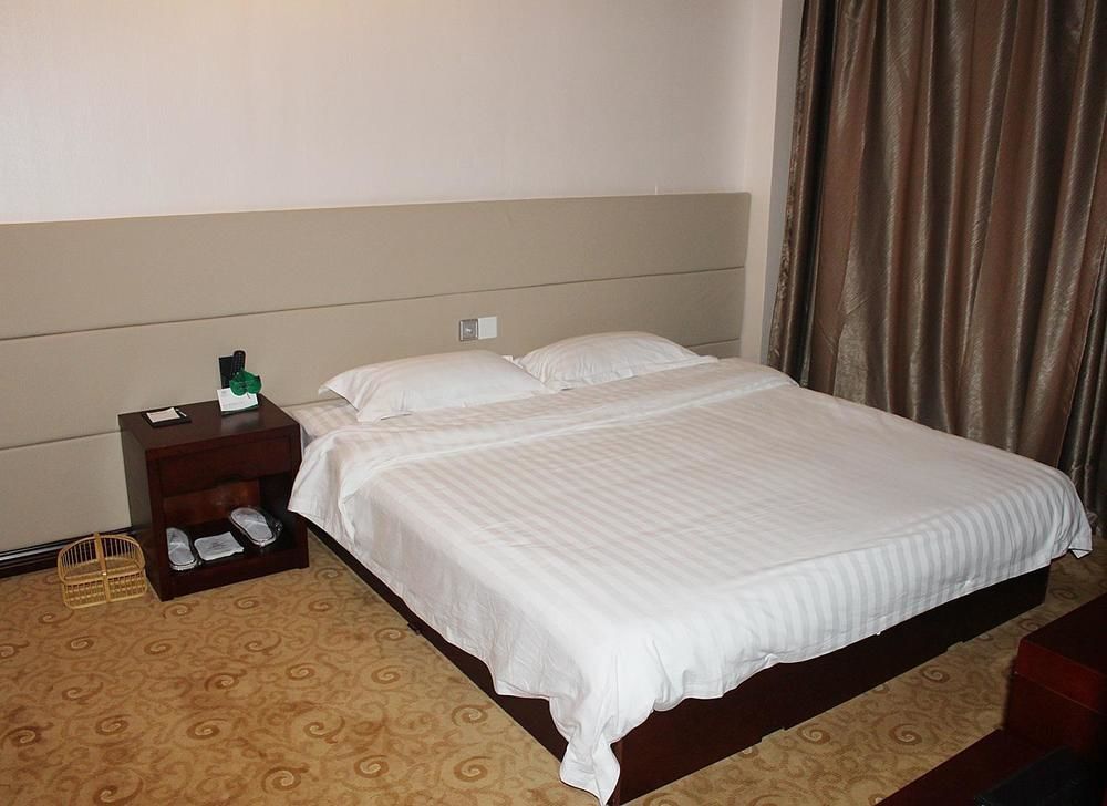 China Rushan Champs Elysees Hotel Shandong 外观 照片